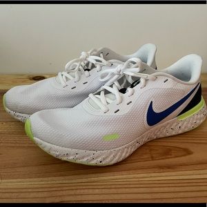Nike Revolution 5 Men’s Running Shoes